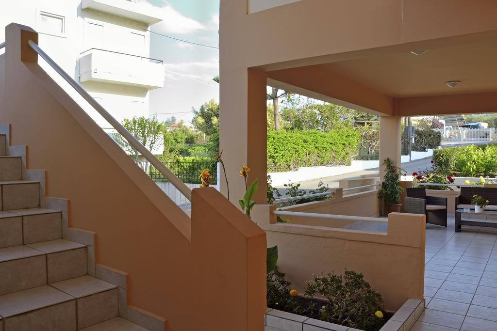 Sofoklis Apts Stalos Luaran gambar