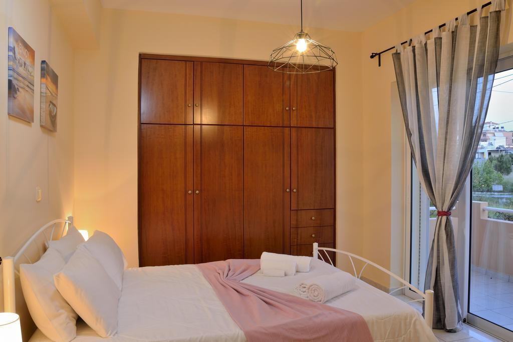 Sofoklis Apts Stalos Luaran gambar